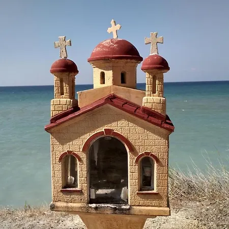 2-bed Maisonette In Pine Forest, 250m From Beach Between Skala Fourka And Siviri *