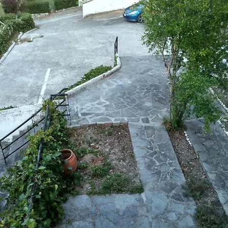 2-bed Maisonette In Pine Forest, 250m From Beach Between Skala Fourka And Siviri Skála Foúrkas